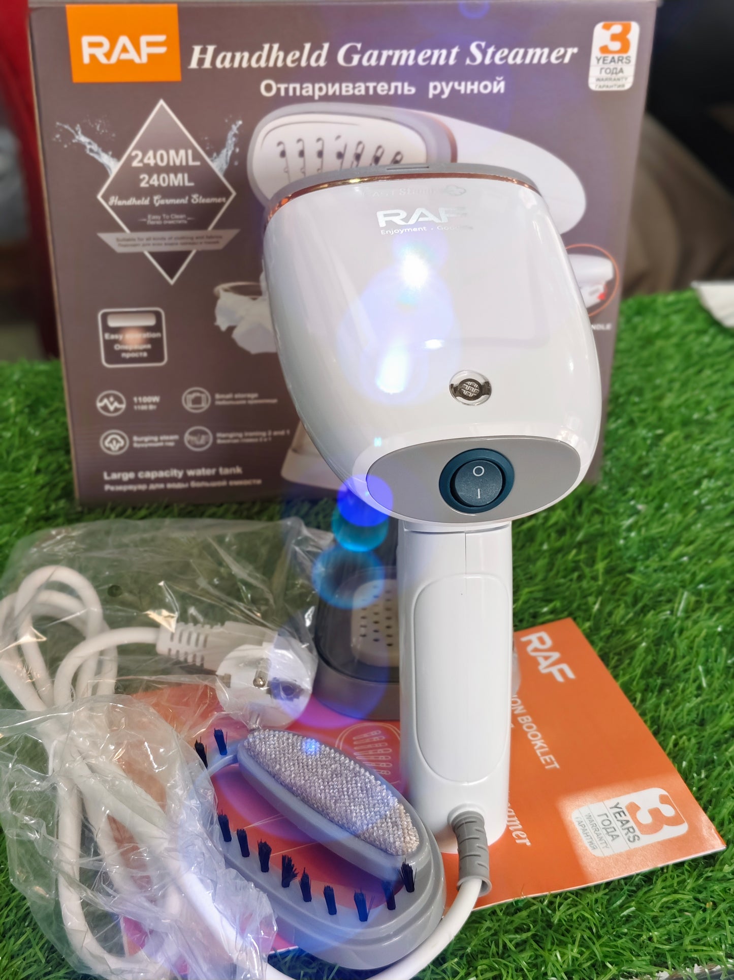 RAF Handheld Garment Steamer - 240ML Portable Steam Iron (1100W)