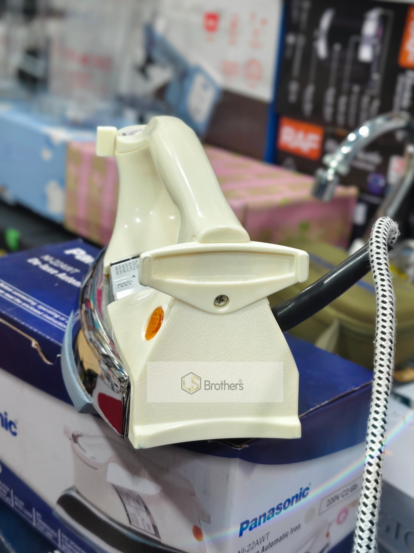 Panasonic De-Luxe Automatic Dry Iron – Heavy Press, Non-Stick Soleplate