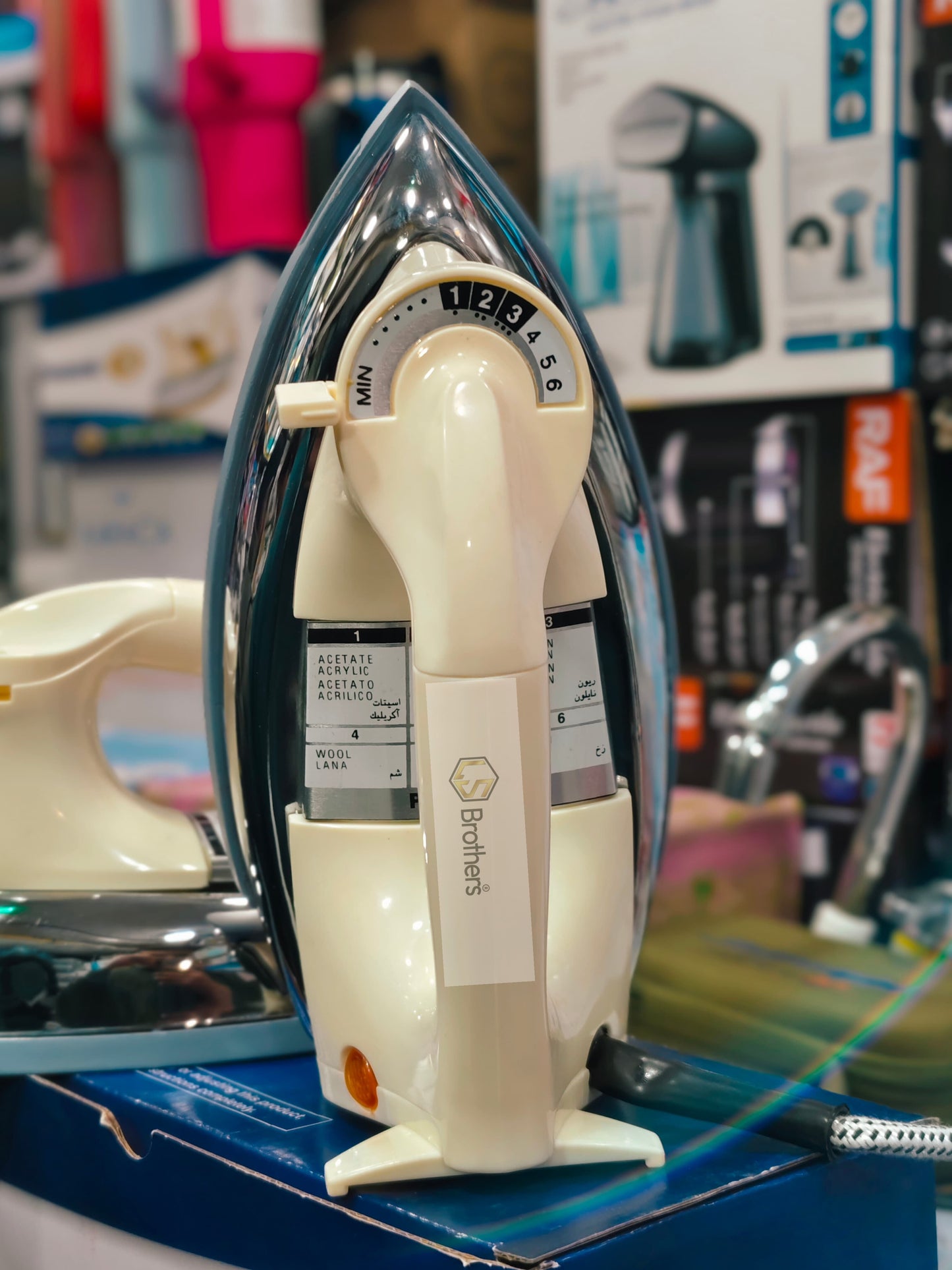 Panasonic De-Luxe Automatic Dry Iron – Heavy Press, Non-Stick Soleplate